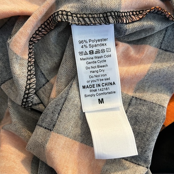 LuLaRoe long sleeve Hudson - Medium - Picture 8 of 9